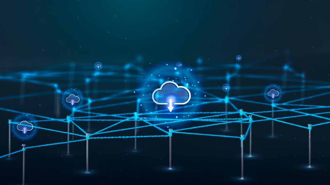 perbedaan multi cloud dan hybrid cloud